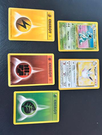Oude pokemon kaarten beschikbaar voor biedingen