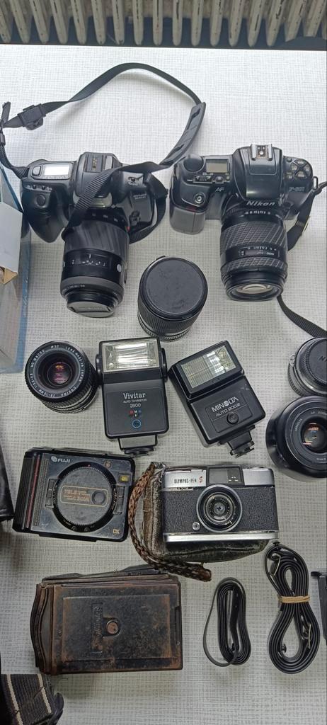 Verzameling camera's analoog met toebehoren, Audio, Tv en Foto, Fotocamera's Analoog, Gebruikt, Nikon, Ophalen of Verzenden