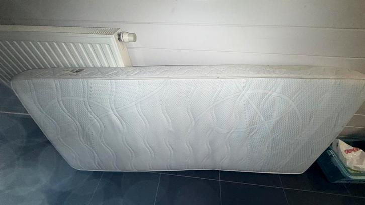 Kindermatras tot 12 jaar.In nog propere staat!, Huis en Inrichting, Slaapkamer | Matrassen en Bedbodems, Zo goed als nieuw, Matras