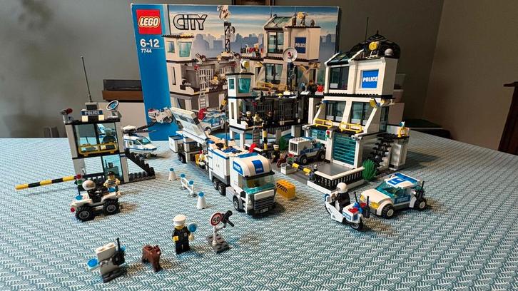 4 sets Lego City., Kinderen en Baby's, Speelgoed | Duplo en Lego, Zo goed als nieuw, Lego, Ophalen of Verzenden