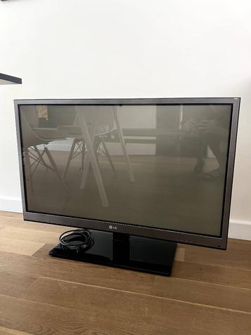 LG Televisie - 32inch beschikbaar voor biedingen