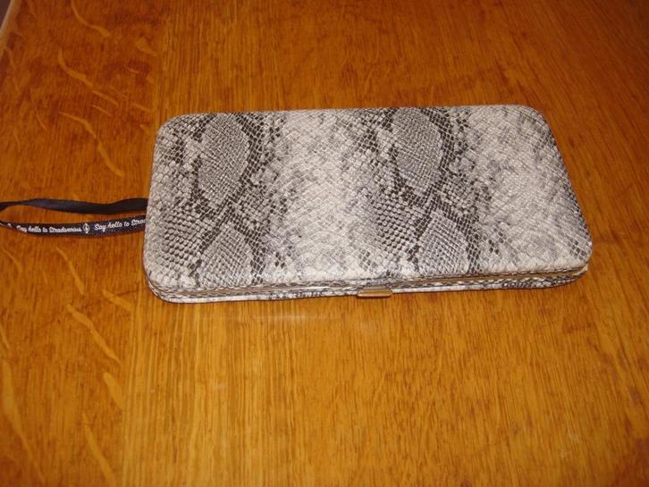 STRADIVARIUS: originele portemonnee -grijs/zwart, Handtassen en Accessoires, Portemonnees, Zo goed als nieuw, Overige merken, Zwart