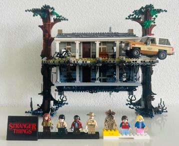 Lego Stranger Things / 75810 The Upside Down beschikbaar voor biedingen