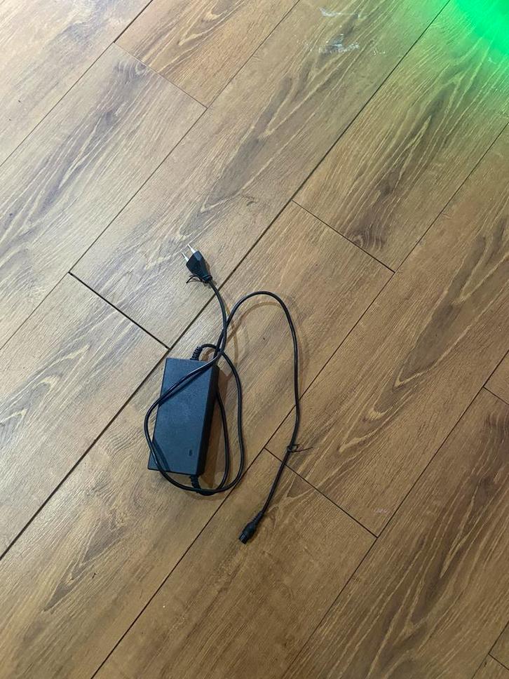 Mooie en snelle elektrische step te koop!, Fietsen en Brommers, Steps, Zo goed als nieuw, Ophalen