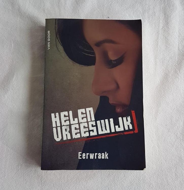 Boek Helen Vreeswijk Eerwraak 13-15 jaar, Boeken, Kinderboeken | Jeugd | 13 jaar en ouder, Zo goed als nieuw, Ophalen of Verzenden