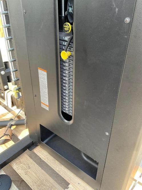 Cage Technogym Universe – Noir, Sport en Fitness, Fitnessmaterialen, Zo goed als nieuw, Overige typen, Armen, Benen, Borst, Buik
