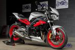 Triumph Street Triple Rx - 9.159 km, Naked bike, 675 cm³, Plus de 35 kW, 3 cylindres