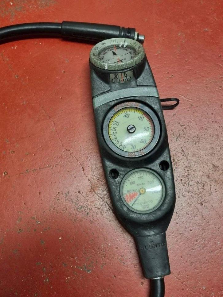 Allerlei duikmateriaal (zie foto's), Sports nautiques & Bateaux, Plongée, Utilisé, Autres types, Enlèvement