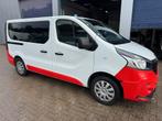 Renault Trafic *AMBULANCE-EURO 5-AC-DCI120* (bj 2016), Auto's, Euro 5, Gebruikt, Renault, 120 pk