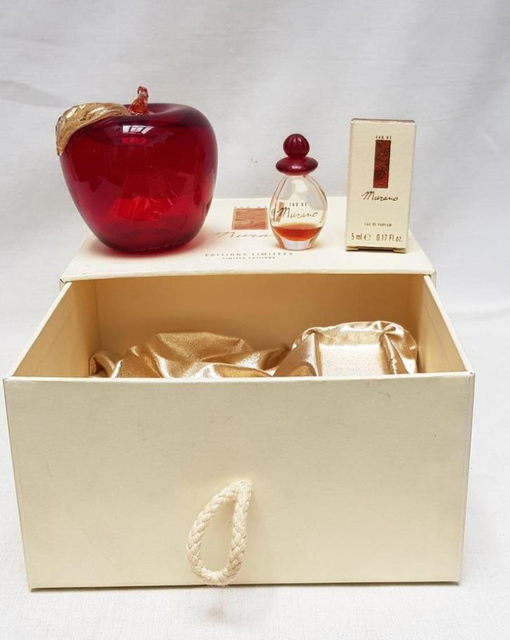 MURANO Carlo Moretti - Parfumfles + appel., Antiek en Kunst, Antiek | Glaswerk en Kristal, Ophalen of Verzenden