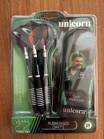 Unicorn Gary Anderson Rubberised Darts beschikbaar voor biedingen