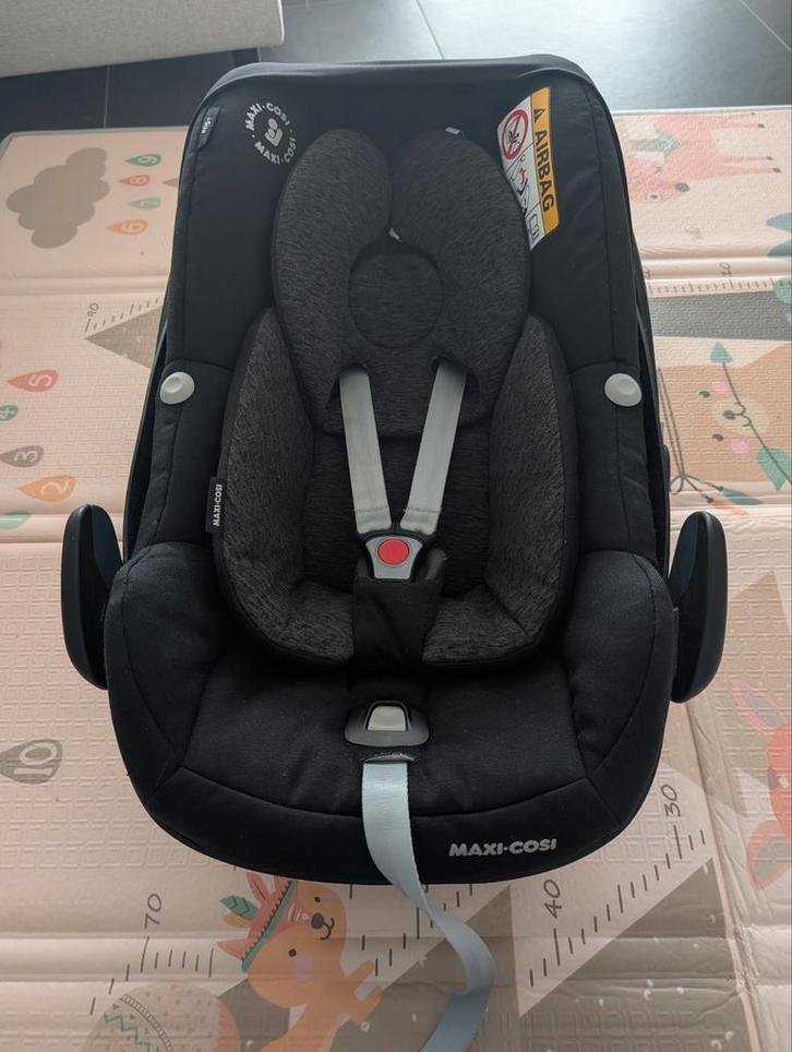 Maxi‑Cosi Pebble Pro I‑Size+ protection éponge + base ISOFIX, Enfants & Bébés, Sièges auto, Maxi-Cosi, Isofix, Enlèvement