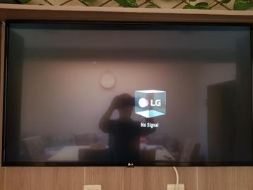 LG tv 32inches 