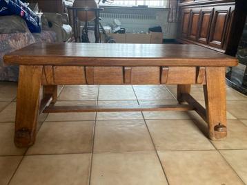 Salontafel beschikbaar voor biedingen