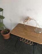 Belle table d'appoint vintage, Antiquités & Art, Enlèvement ou Envoi