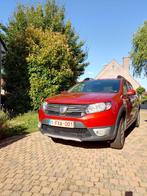 Dacia Stepway II Plus  DCI 90 Diesel 11/2013, Autos, Dacia, Rouge, Euro 5, Achat, Carnet d'entretien