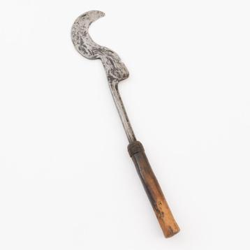 HUTU sikkelmes Sickle Blade/Sword Rwanda beschikbaar voor biedingen