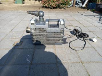 Waterpomp vijver Hozelock Aquaforce 6000 beschikbaar voor biedingen
