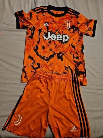 Officieel Juventus setje (3de tenue) merk Adidas beschikbaar voor biedingen
