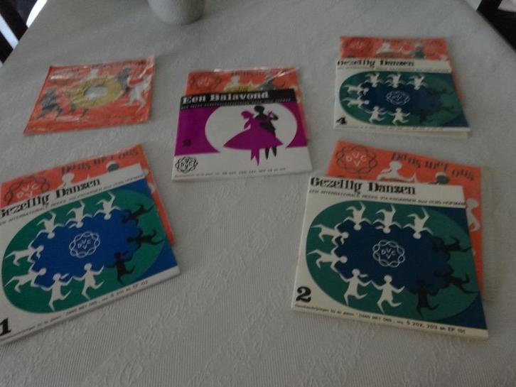 Photos de danse folklorique, Hobby & Loisirs créatifs, Hobby & Loisirs Autre, Utilisé, Enlèvement ou Envoi