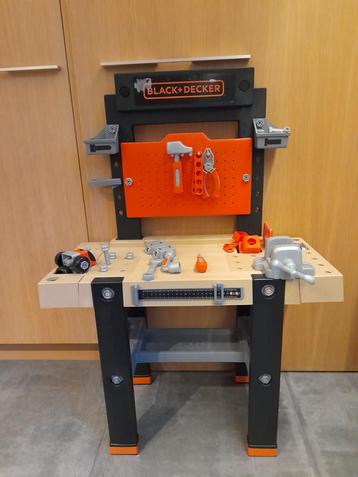 Kinder werkbank Black&Decker disponible aux enchères