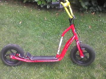 a vendre trottinette  beschikbaar voor biedingen