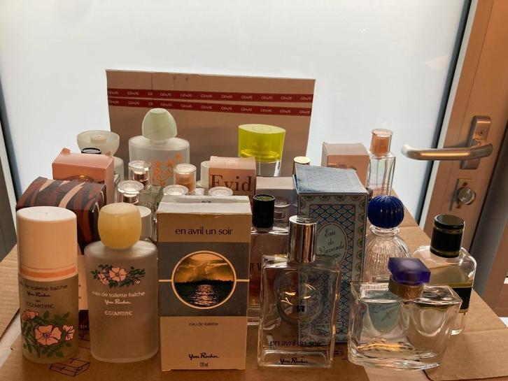 lot lege parfumflessen yves rocher 3, Verzamelen, Parfumverzamelingen, Zo goed als nieuw, Parfumfles, Ophalen of Verzenden