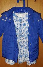 River Woods jasje en kleedje, maatje 18m., Kinderen en Baby's, Babykleding | Maat 86, Meisje, Ophalen of Verzenden, Zo goed als nieuw