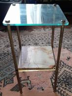 table d'appoint, pieds en laiton, dessus en verre et étagère, Enlèvement