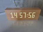 Gingko Message Click Clock hout - beuk, Huis en Inrichting, Woonaccessoires | Klokken, Zo goed als nieuw, Wekker of Tafelklok