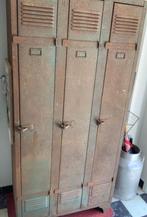 Locker Roest 3-deurs, Huis en Inrichting, Ophalen, Gebruikt, Vintage