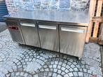 Table frigo, Ophalen