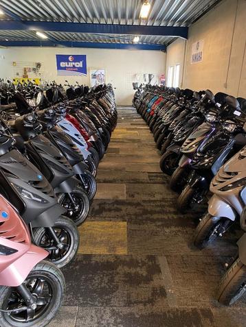 GROOT AANBOD PIAGGIO ZIP beschikbaar voor biedingen