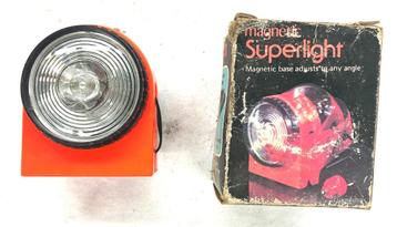 Leeslamp auto 12Volt. beschikbaar voor biedingen