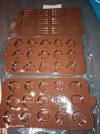 Ensemble de moules à pralines, Enlèvement