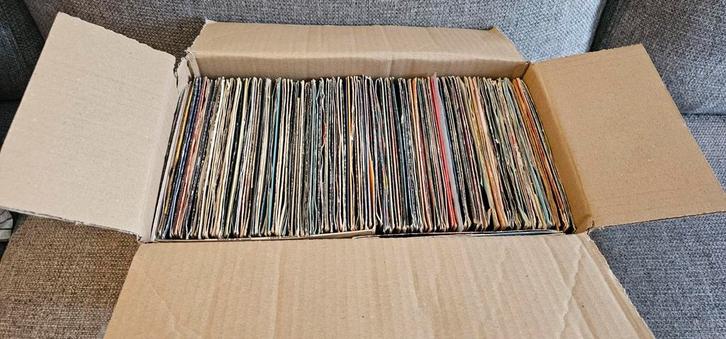 175 x 7" Franstalig Vinyl., Cd's en Dvd's, Vinyl Singles, Gebruikt, Single, Klassiek, 7 inch, Verzenden