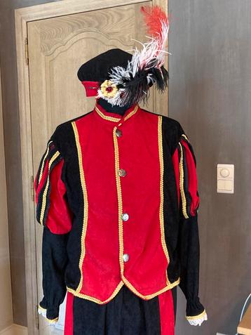 Mooi rood zwart pietenpak, Divers, Saint-Nicolas, Enlèvement ou Envoi