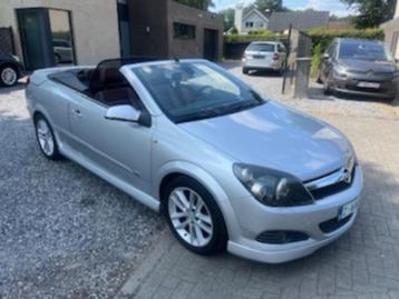 Opel Astra Cabriolet 1.6i Full option gekeurd OPC !! beschikbaar voor biedingen