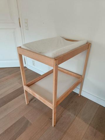 Verschoningstafel IKEA + kussen, hoes en Tetra doek beschikbaar voor biedingen