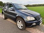 ML 270 CDI 282000 km, Auto's, Automaat, Zwart, 4x4, Blauw