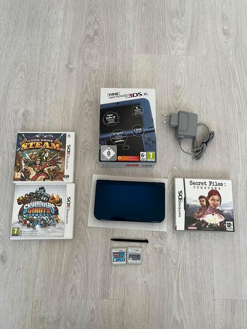Nieuwe Nintendo 3ds XL in nieuwstaat in doos met 5 games, Games en Spelcomputers, Spelcomputers | Nintendo 2DS en 3DS, Zo goed als nieuw