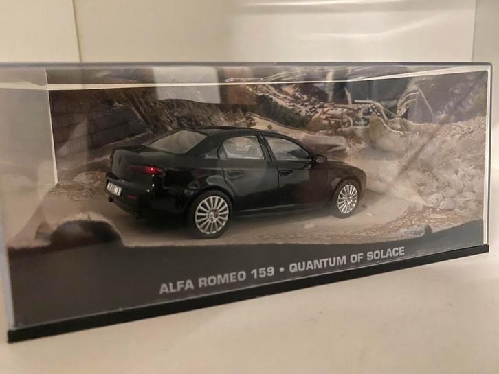 Alfa Romeo 159 James Bond, Hobby en Vrije tijd, Modelauto's | 1:43, Auto, Universal Hobbies, Ophalen of Verzenden