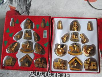 kerst figuurtjes in hout beschikbaar voor biedingen