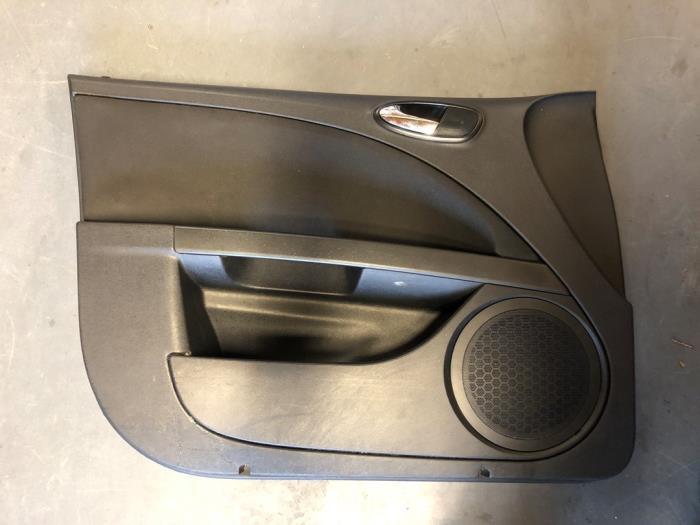 Revêtement portière 4portes avant gauche d'un Seat Leon, Autos : Pièces & Accessoires, Habitacle & Garnissage, Seat, Utilisé, 3 mois de garantie