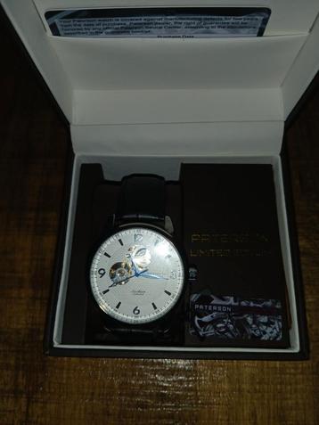 Horloge Paterson beschikbaar voor biedingen