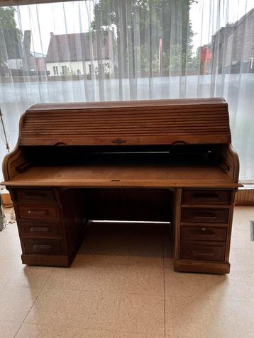 Rolbureau antiek. beschikbaar voor biedingen