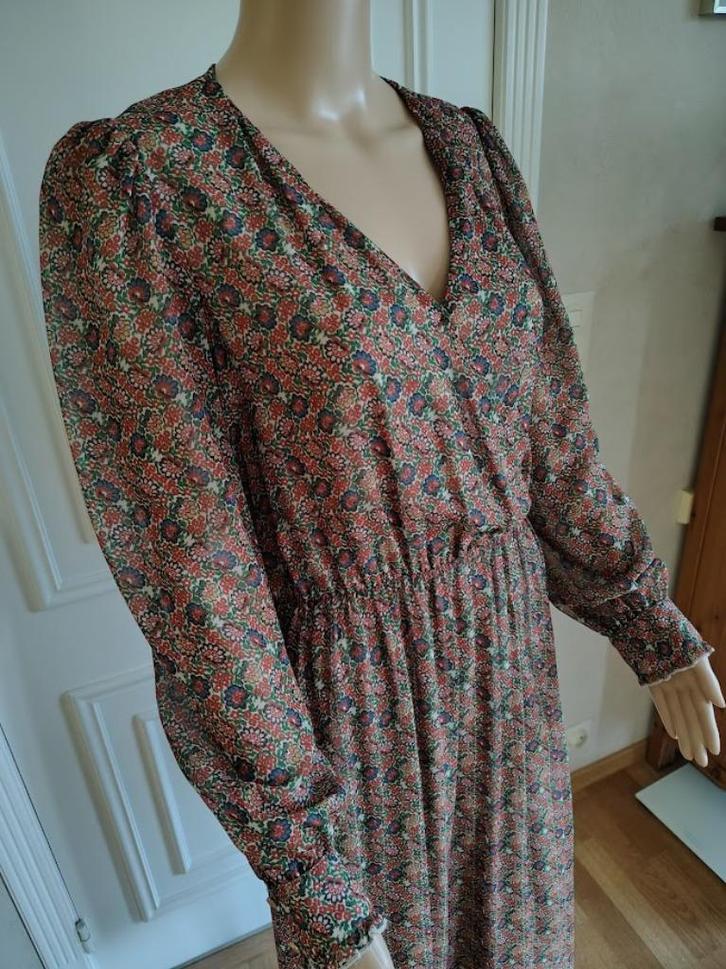 stijlvolle lange jurk van naf naf nieuw <3, Kleding | Dames, Jurken, Nieuw, Onder de knie, Verzenden