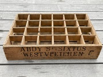 Vieux casier en bois Westvleteren Abdy St Sixtus beschikbaar voor biedingen