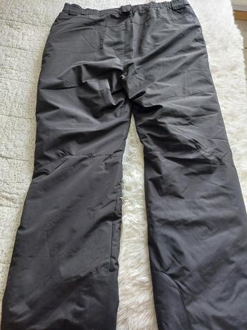Pantalon ski grande taille beschikbaar voor biedingen