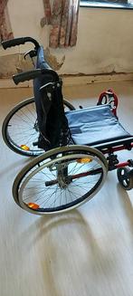 Fauteuil roulant pliant, Divers, Enlèvement, Pliant, Utilisé, Fauteuil roulant manuel